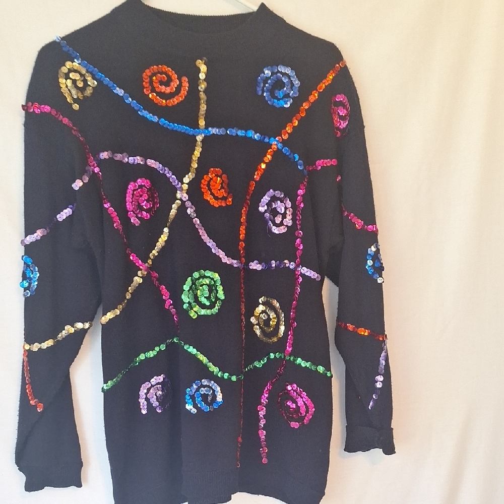Black Sequin Spiral Women's Turtleneck Sweater. Vintage Large Petite